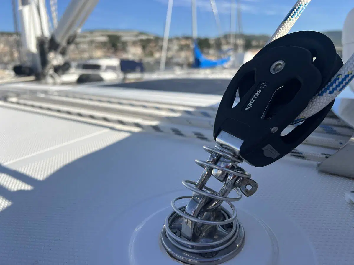 bavaria c38 bavaria c38