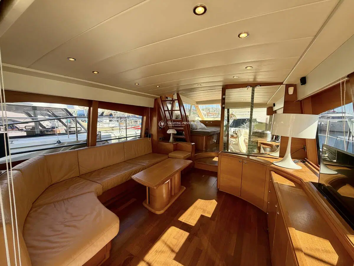 guy couach 195 fly guy couach 195 fly