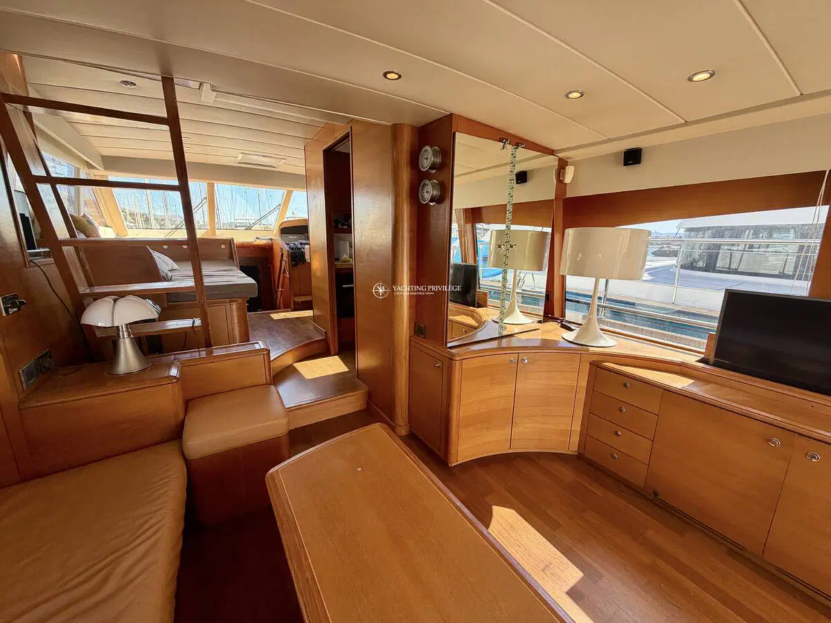 guy couach 195 fly guy couach 195 fly