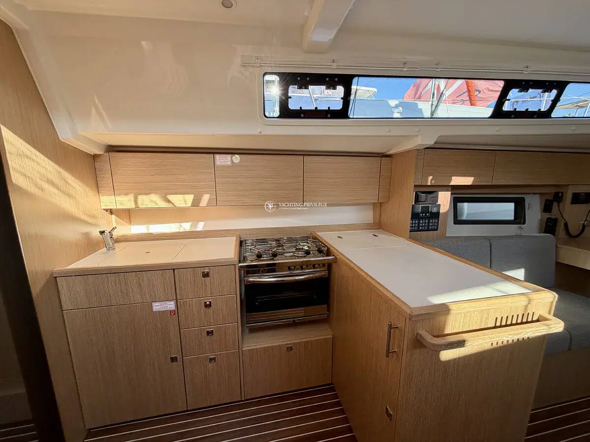 bavaria c38 bavaria c38