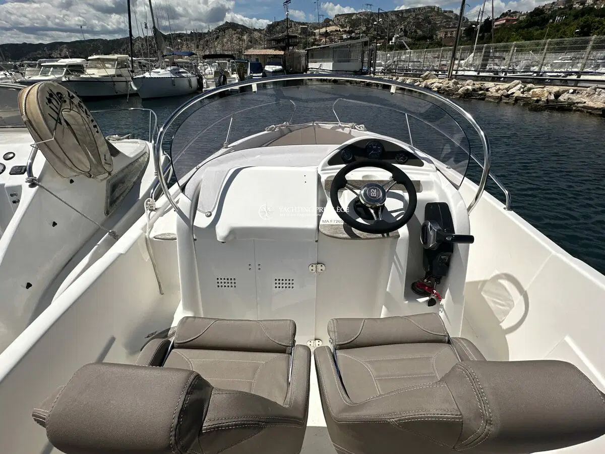 b2 marine cap ferret 552 open b2 marine cap ferret 552 open