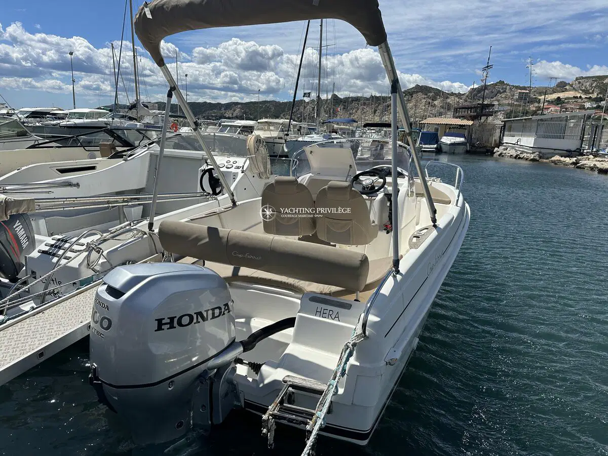 b2 marine cap ferret 552 open b2 marine cap ferret 552 open