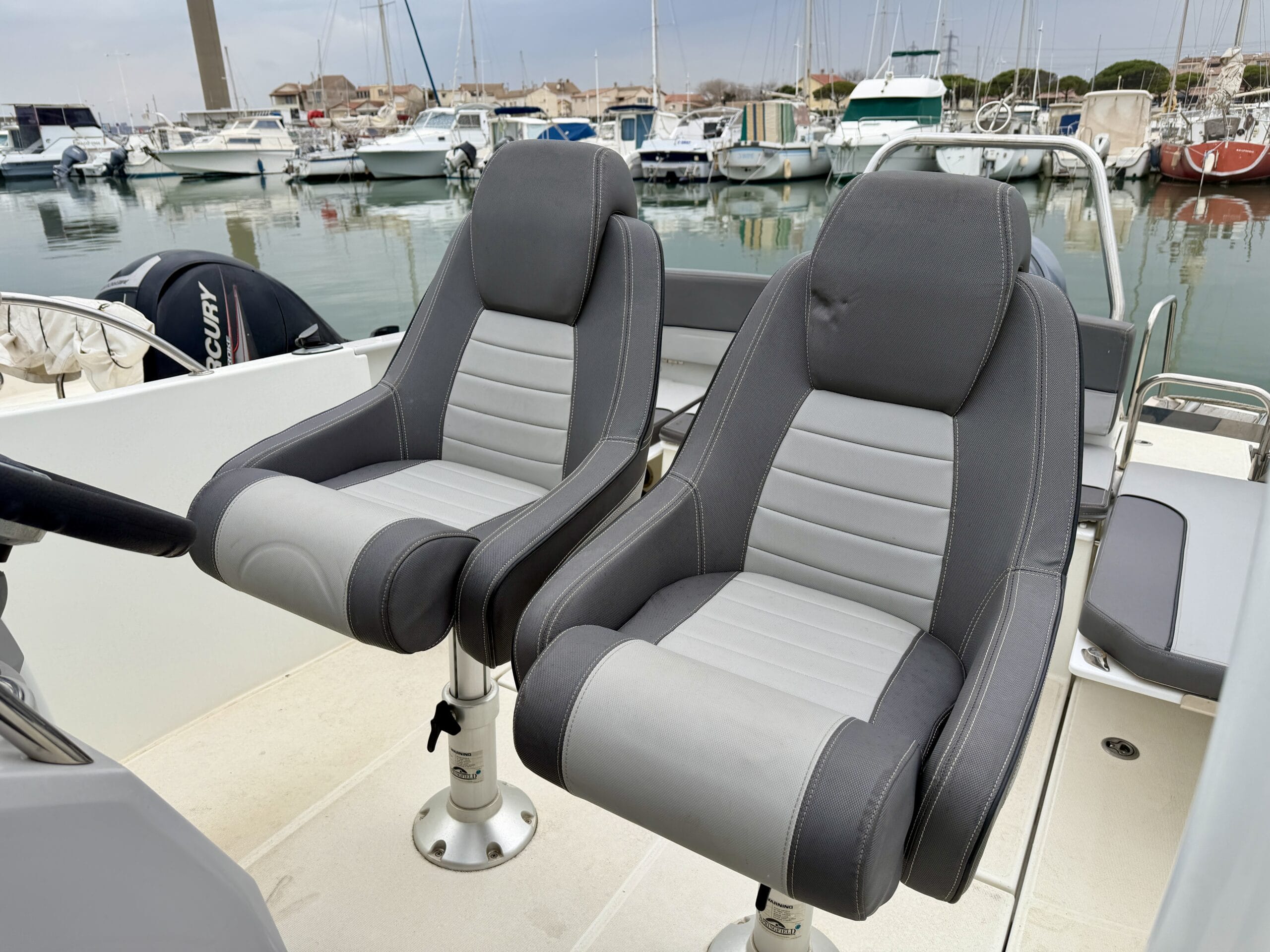 jeanneau cap camarat 7.5cc s2 jeanneau cap camarat 7.5cc s2