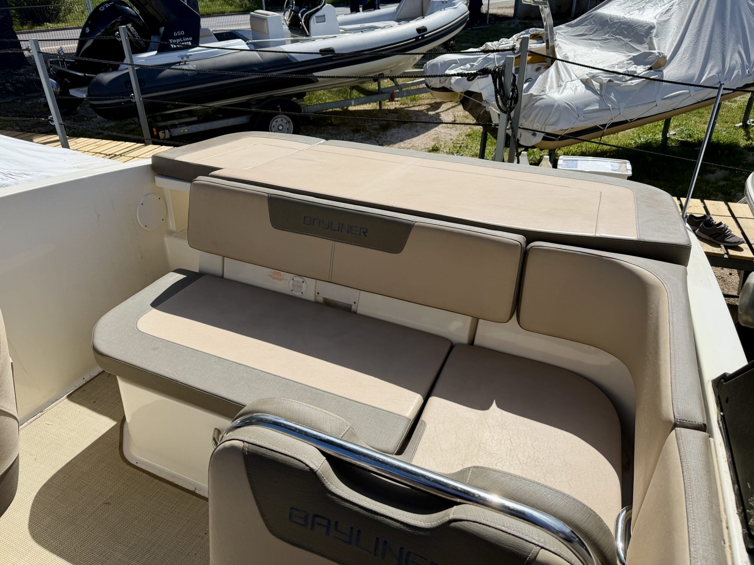 bayliner vr5 bayliner vr5